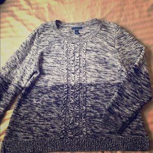 NWOT- Black and white sweater